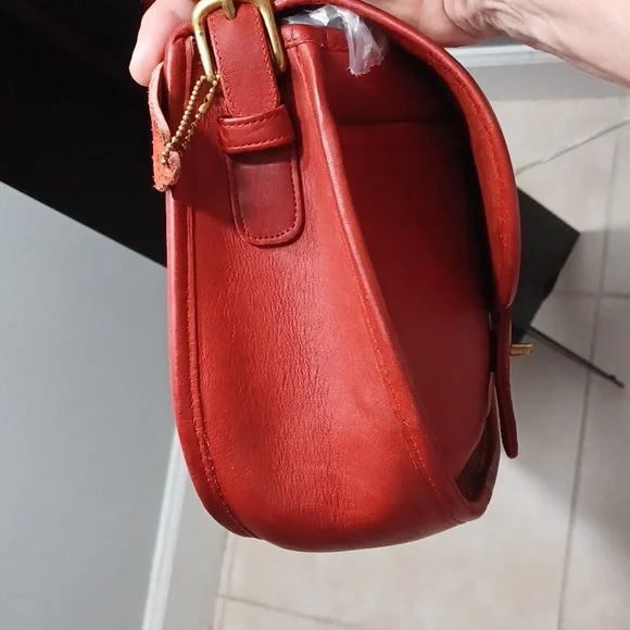 VINTAGE COACH  'NYC' EARLY 80'S SADDLERY BAG - Picture 13 of 17